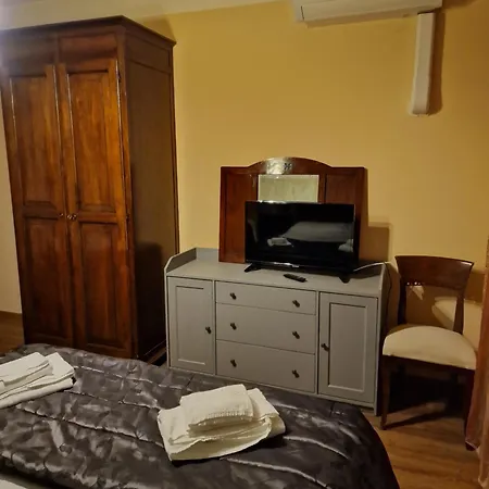 Al 3* Caprino Veronese