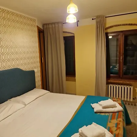 Al Hotel